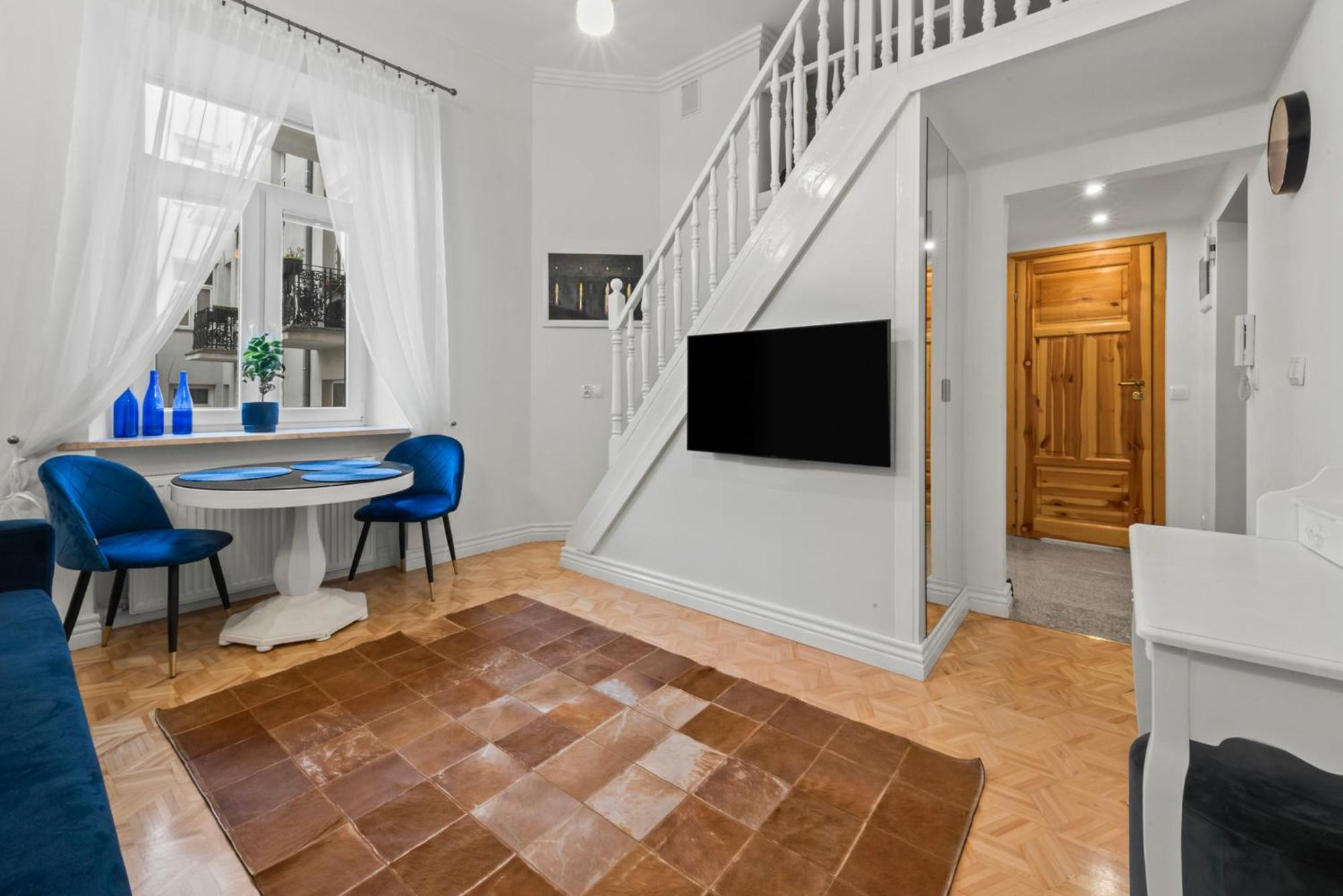 Apartment Beautiful Flat. Great Location.